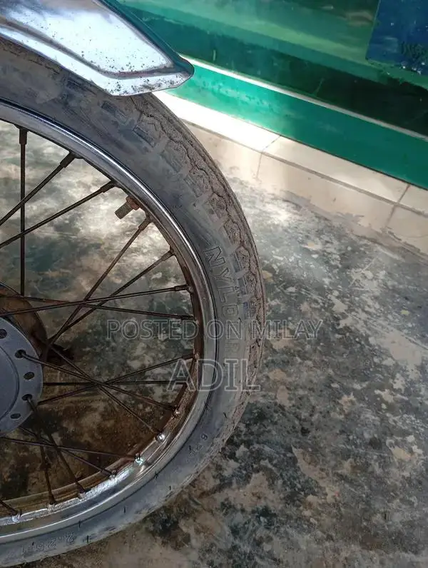 Used Tyres and Rim Set with Rim Jump Seat