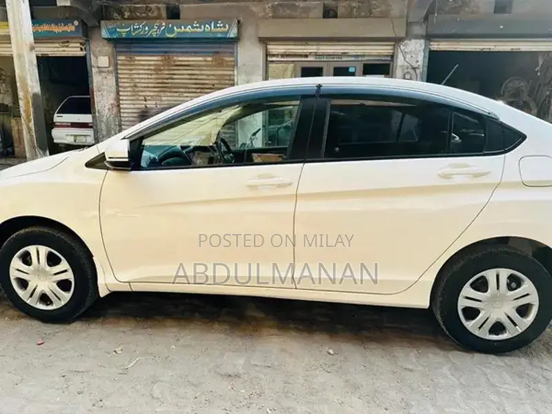 Honda City Sedan - Excellent Condition Low Mileage Vehicle