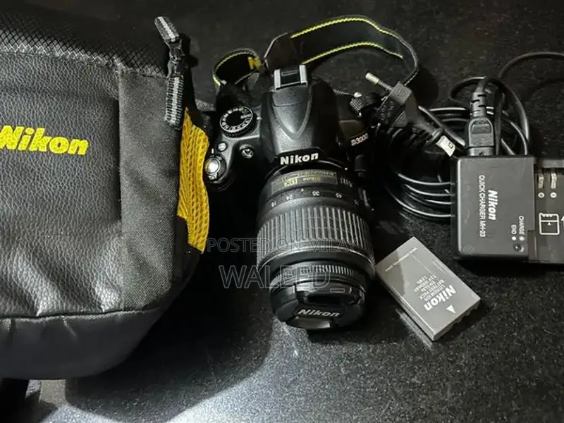 Nikon D3000 DSLR Camera with Accessories