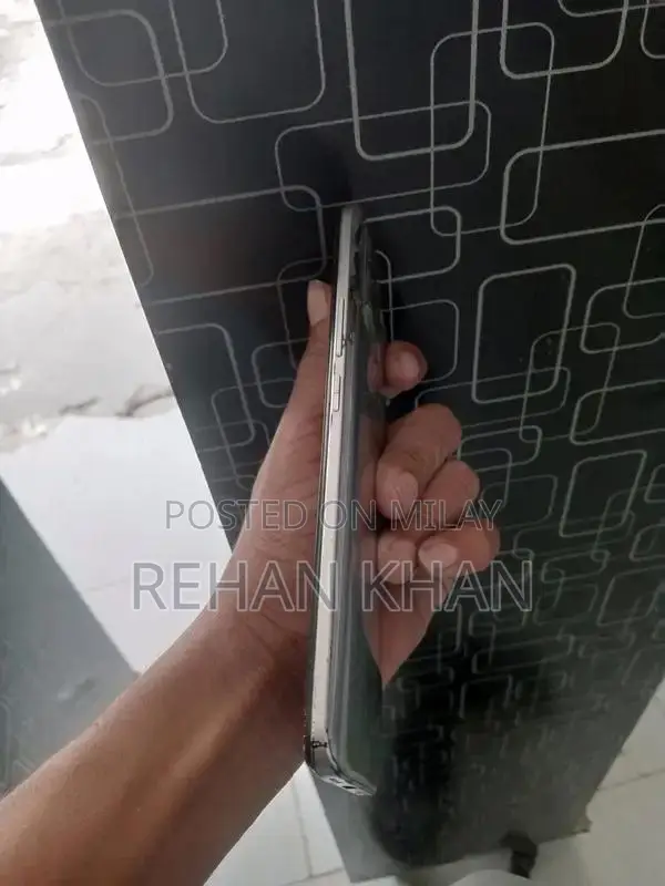 Compact Mobile Device with Storage Capacity