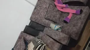 Molti Foam 5-Seater Living Room Sofa