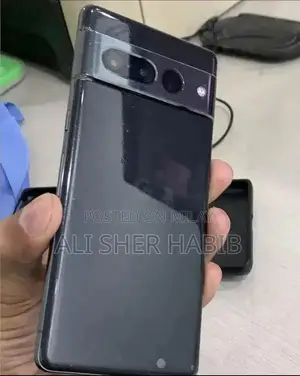 Google Pixel 7 Pro Smartphone Pristine Condition Full Accessory Set