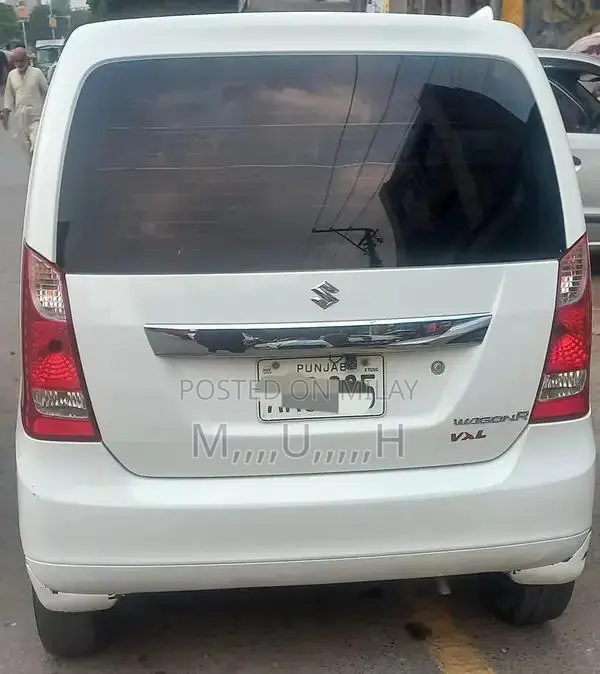 Suzuki Wagon R VXL Compact Hatchback
