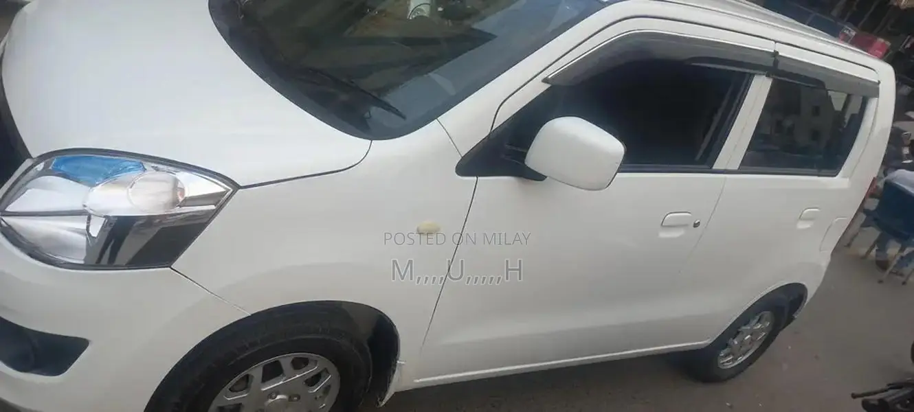 Suzuki Wagon R VXL Compact Hatchback