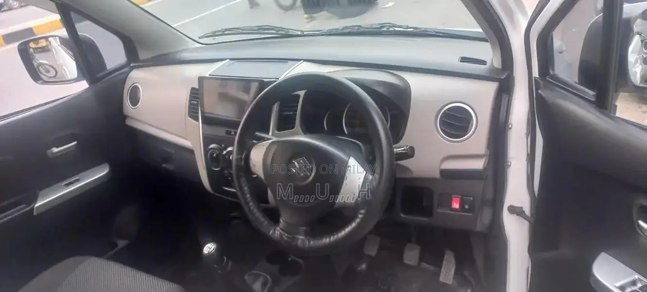 Suzuki Wagon R VXL Compact Hatchback