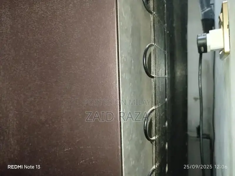 Compact Humidifier for Short-Term Use with Multiple Features