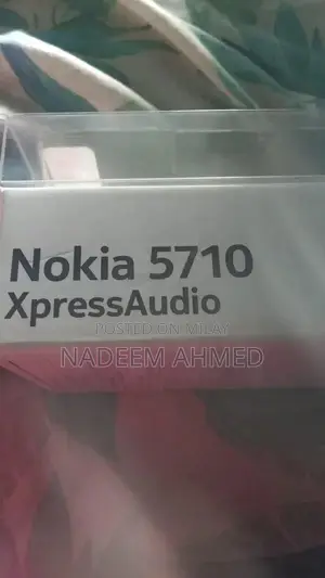 Nokia XpressAudio Compact Mobile with Audio Features