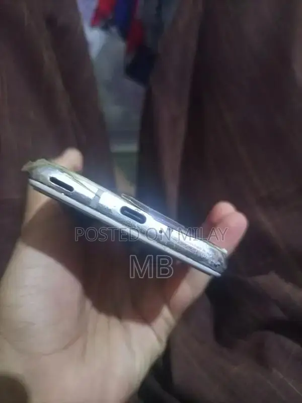 High-Performance Gaming Smartphone with Extreme 60fps Graphics