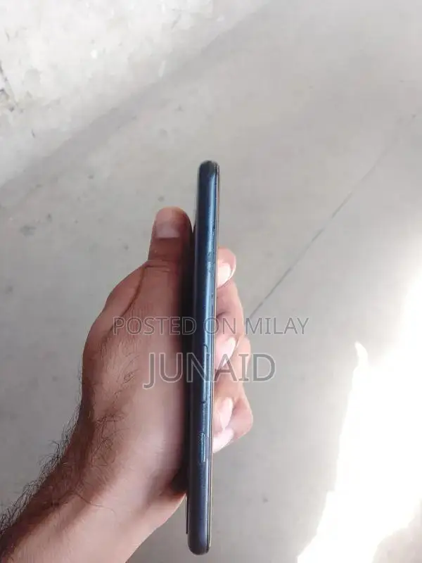 Google Pixel 5 Smartphone 8GB RAM 128GB Storage Unlocked