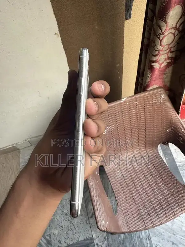 iPhone Pro Max Unlocked Smartphone with High Battery Health