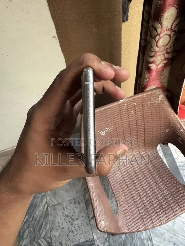 iPhone Pro Max Unlocked Smartphone with High Battery Health