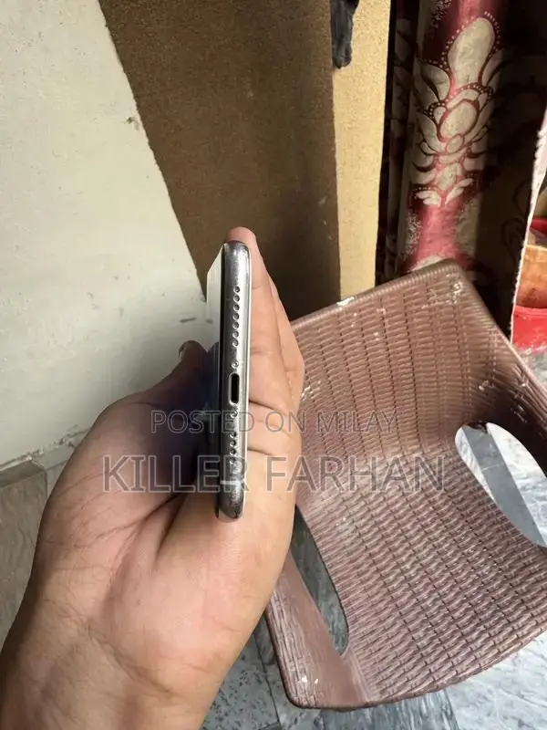 iPhone Pro Max Unlocked Smartphone with High Battery Health