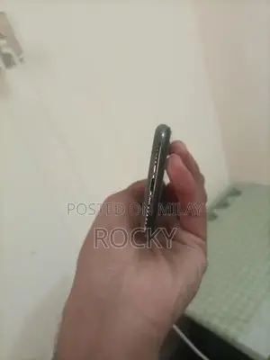 iPhone X Black 88% Battery Health Face ID Active