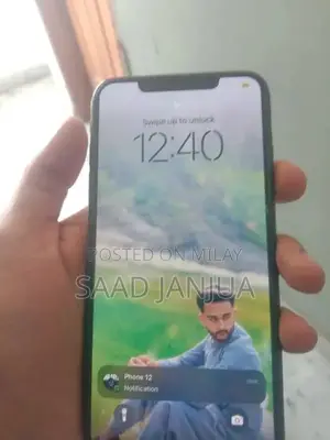 Apple iPhone XS Max Black Smartphone with Battery Replacement