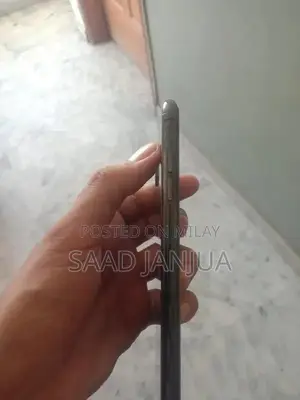 Apple iPhone XS Max Black Smartphone with Battery Replacement