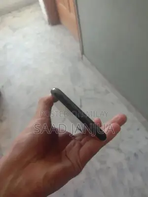 Apple iPhone XS Max Black Smartphone with Battery Replacement