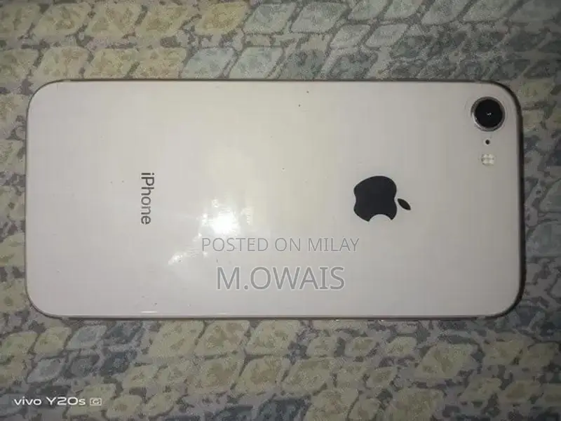 Apple iPhone 8 64GB Unlocked Smartphone - Pristine Condition