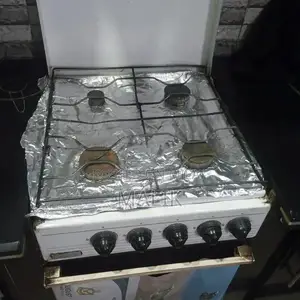 Four Burner Gas Stove - Reliable Cooking Appliance