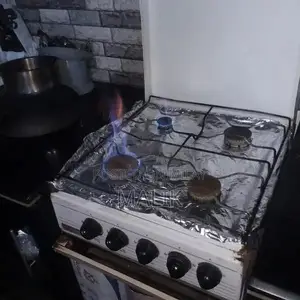 Four Burner Gas Stove - Reliable Cooking Appliance