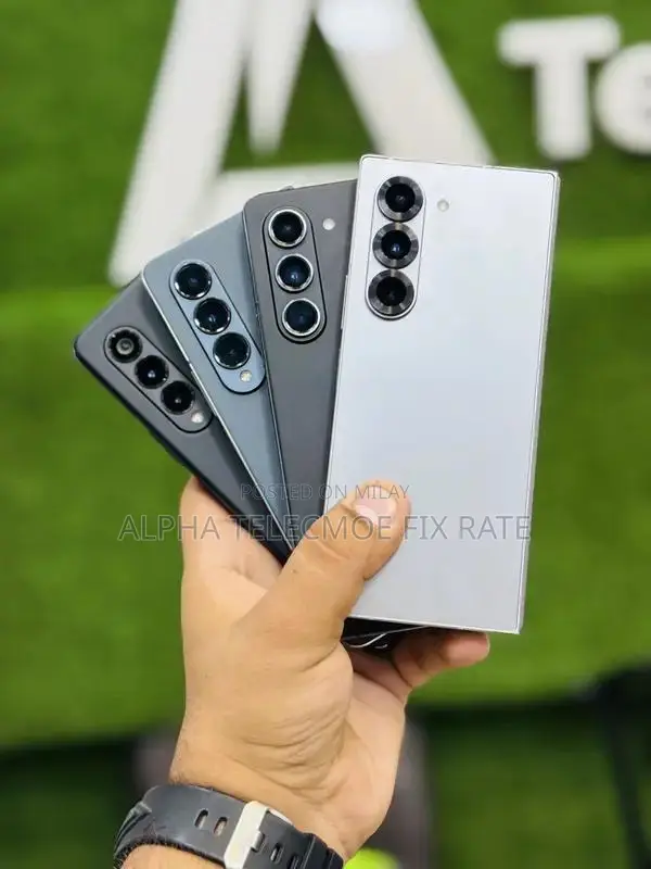 Samsung Galaxy S25 Ultra Smartphone - High Performance Model