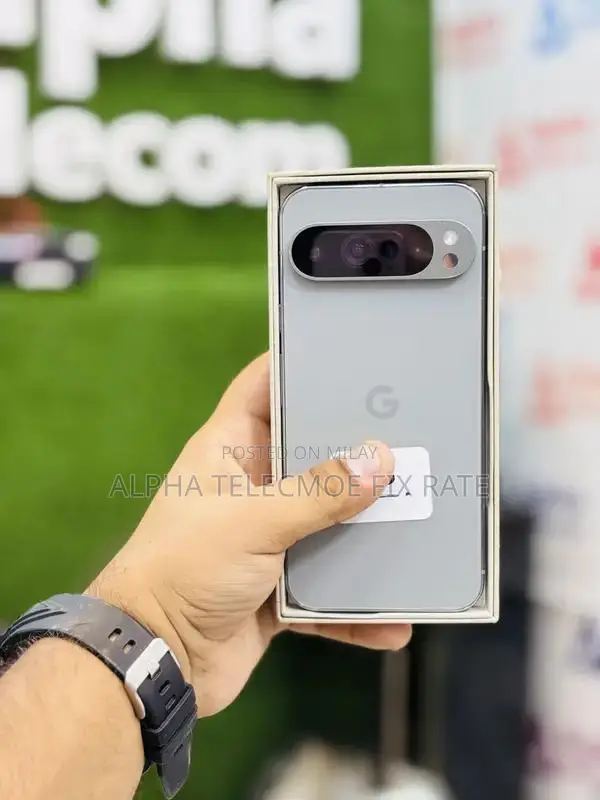 Samsung Galaxy S25 Ultra Smartphone - High Performance Model