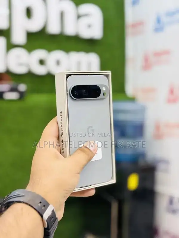 Samsung Galaxy S25 Ultra Smartphone - High Performance Model