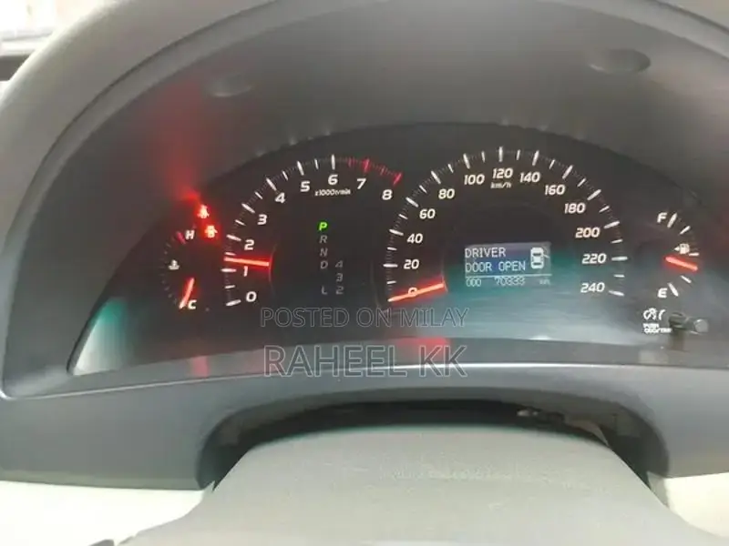 2008 Toyota Camry - Low Mileage Sedan with Powerful Engine