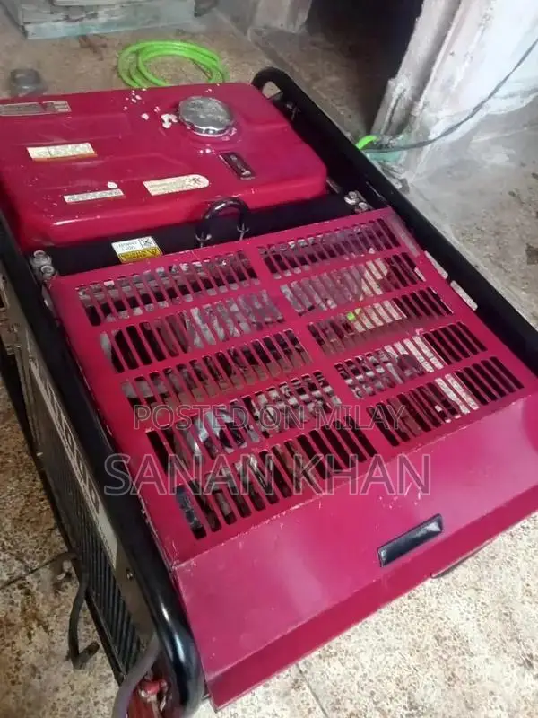 9.5 KVA Elemax Honda Japani Portable Generator