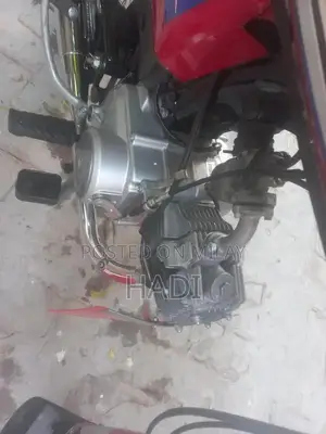 10 by 10 Vehicle Engine Component