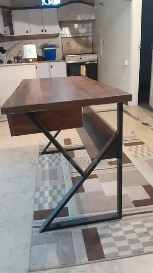 Modern Office Table - Professional Workspace Furniture