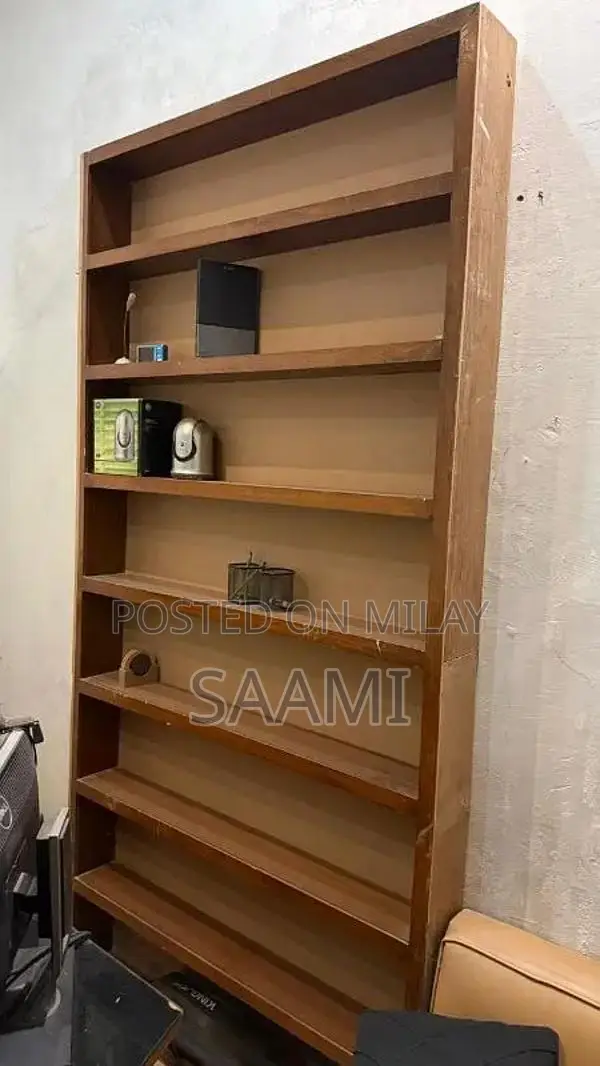 Professional Office Tables for Modern Workspaces