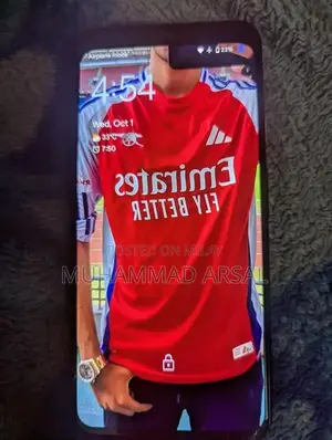 Pixel 4XL Smartphone with Display and Performance Issues