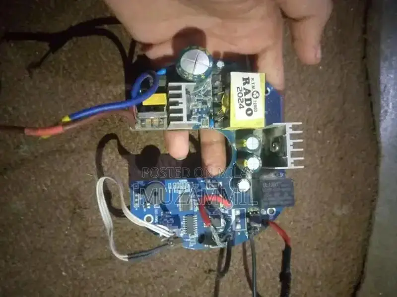 AC/DC Remote-Controlled Fan