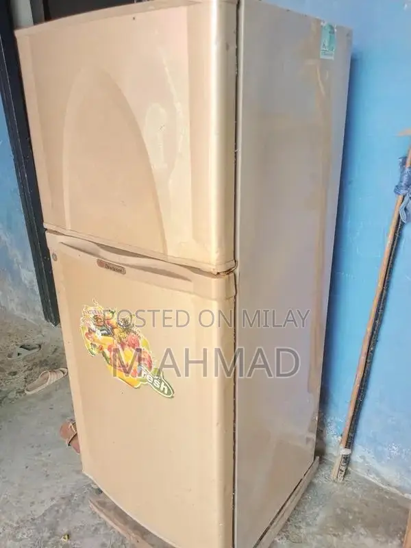 Compact Cooling Humidifier with Multiple Features