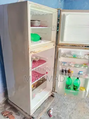 Compact Cooling Humidifier with Multiple Features