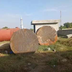 Large Industrial Oil Storage Tanks - 15,000 and 25,000 Liter Capacity