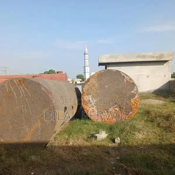 Large Industrial Oil Storage Tanks - 15,000 and 25,000 Liter Capacity