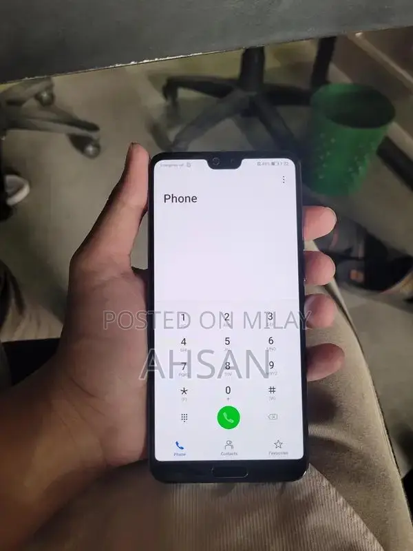 Huawei P20 Pro Smartphone with OLED Display and High Performance