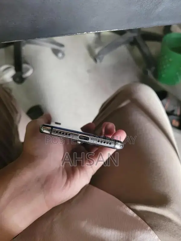 Huawei P20 Pro Smartphone with OLED Display and High Performance