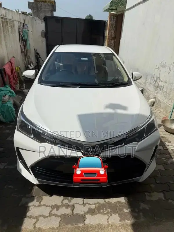 Toyota Altis 1.6 Sedan - Low Mileage Sedan