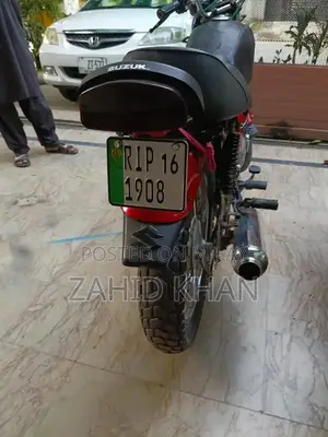 Photo - Suzuki GS 150 Motorcycle - Well-Maintained Home-Use Vehicle