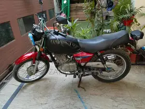 Suzuki GS 150 Motorcycle - Well-Maintained Home-Use Vehicle