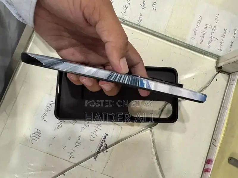 Vivo V50 Lite Smartphone - Nearly New Condition