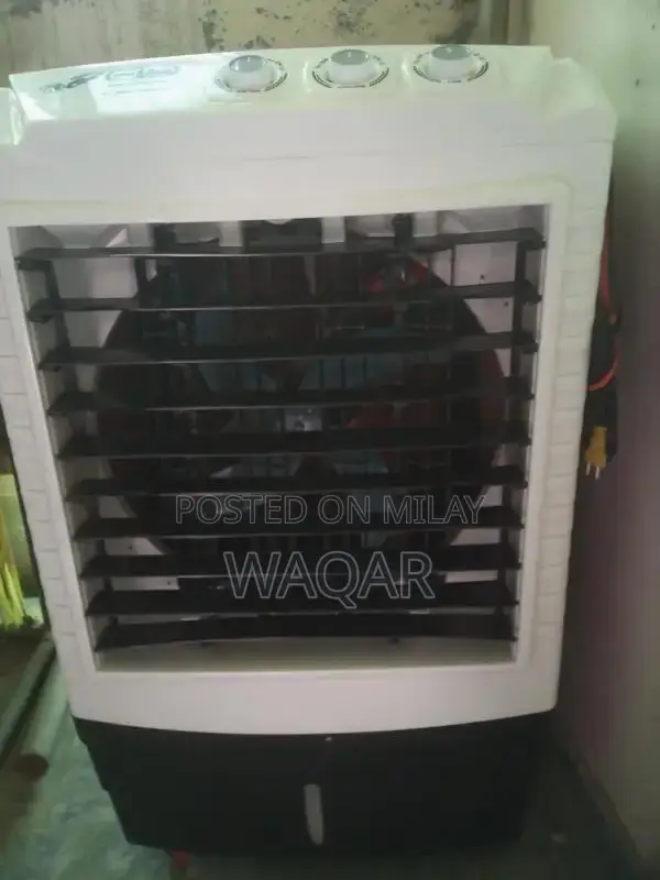 Portable Air Humidifier Collar with Aroma Diffusion