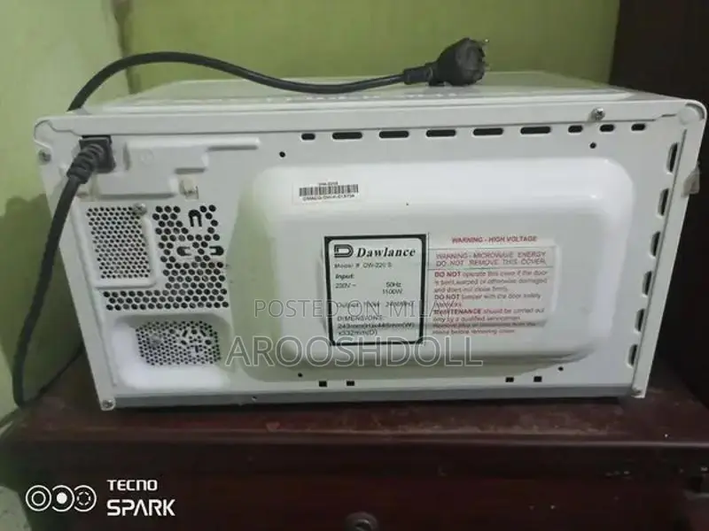 High-Quality Like-New Kitchen Oven Excellent Condition