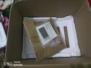 High-Quality Like-New Kitchen Oven Excellent Condition