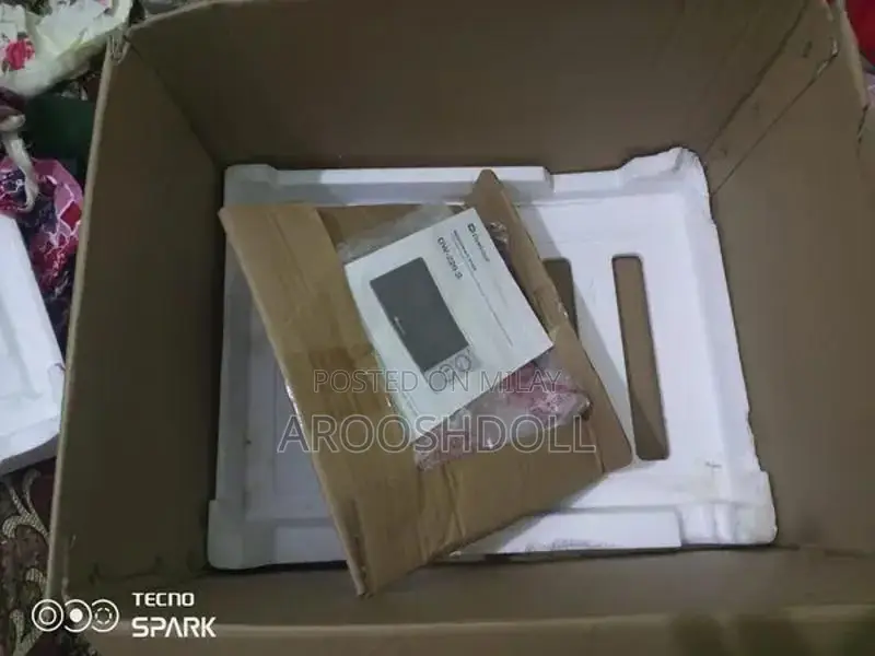 High-Quality Like-New Kitchen Oven Excellent Condition