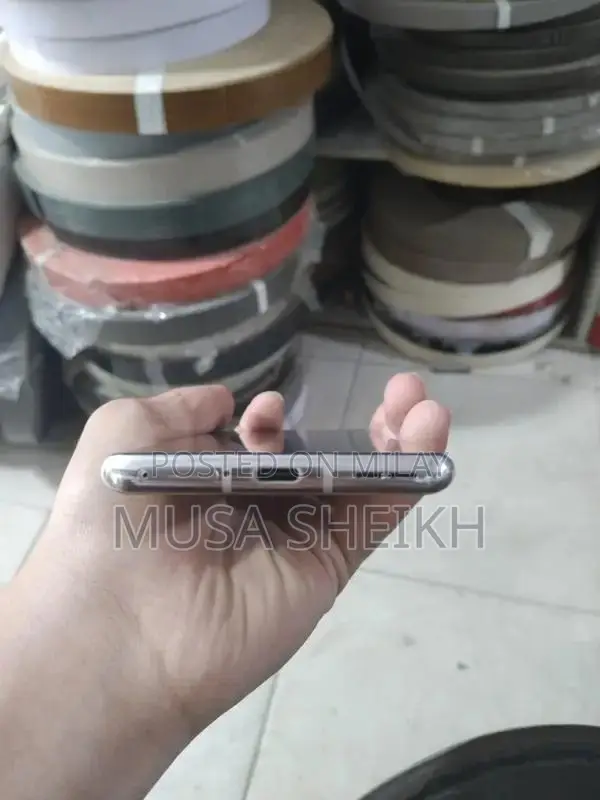 Global Dual SIM Smartphone Unlocked 4G Network