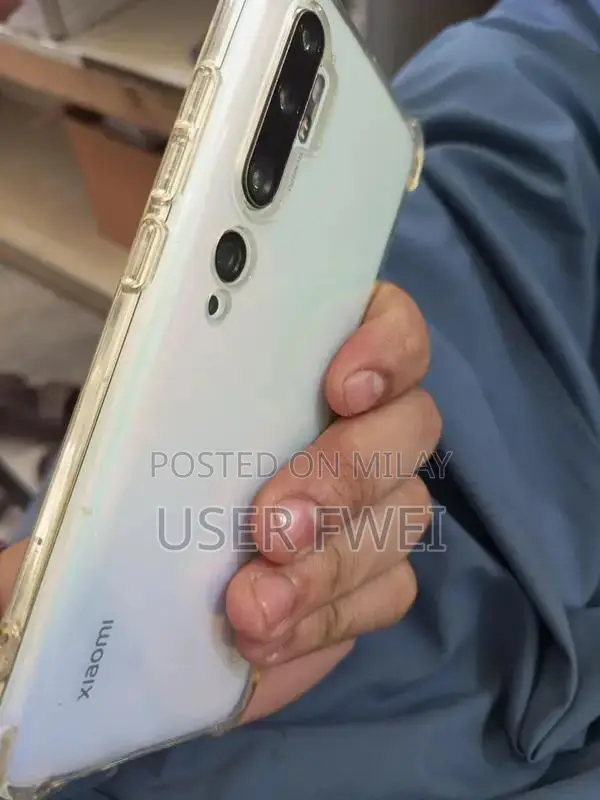 High Storage Smartphone with 6.0 Display and 128GB Memory