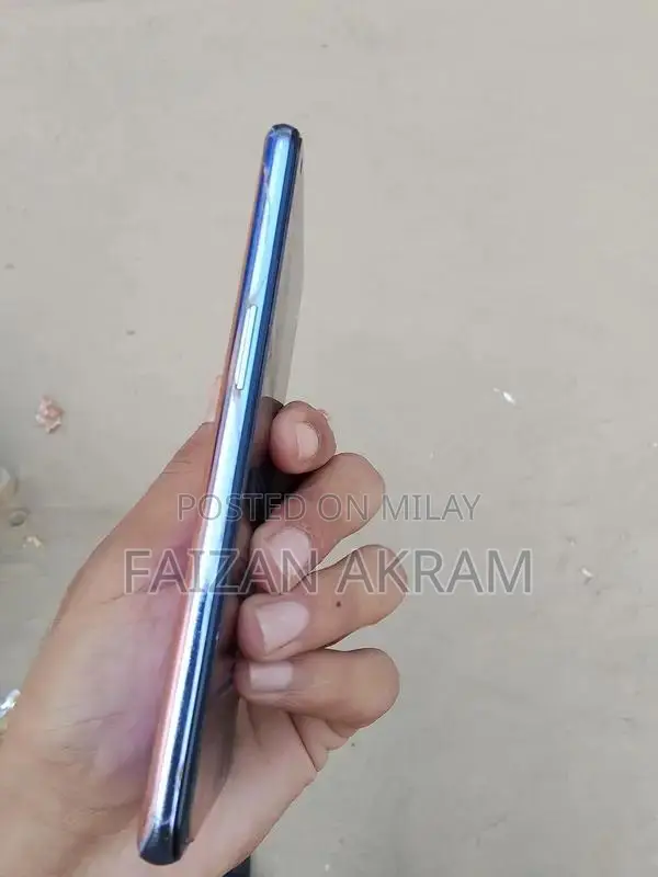 OnePlus 9 5G Smartphone - 8GB RAM 128GB Storage